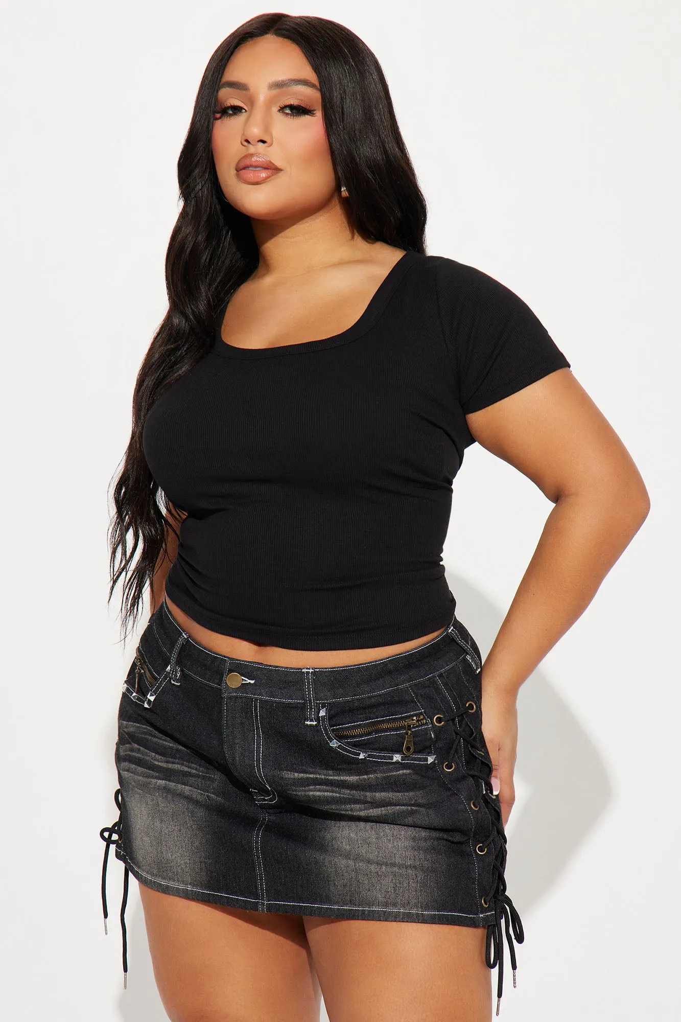 Amelia Scoop Neck Top - Black