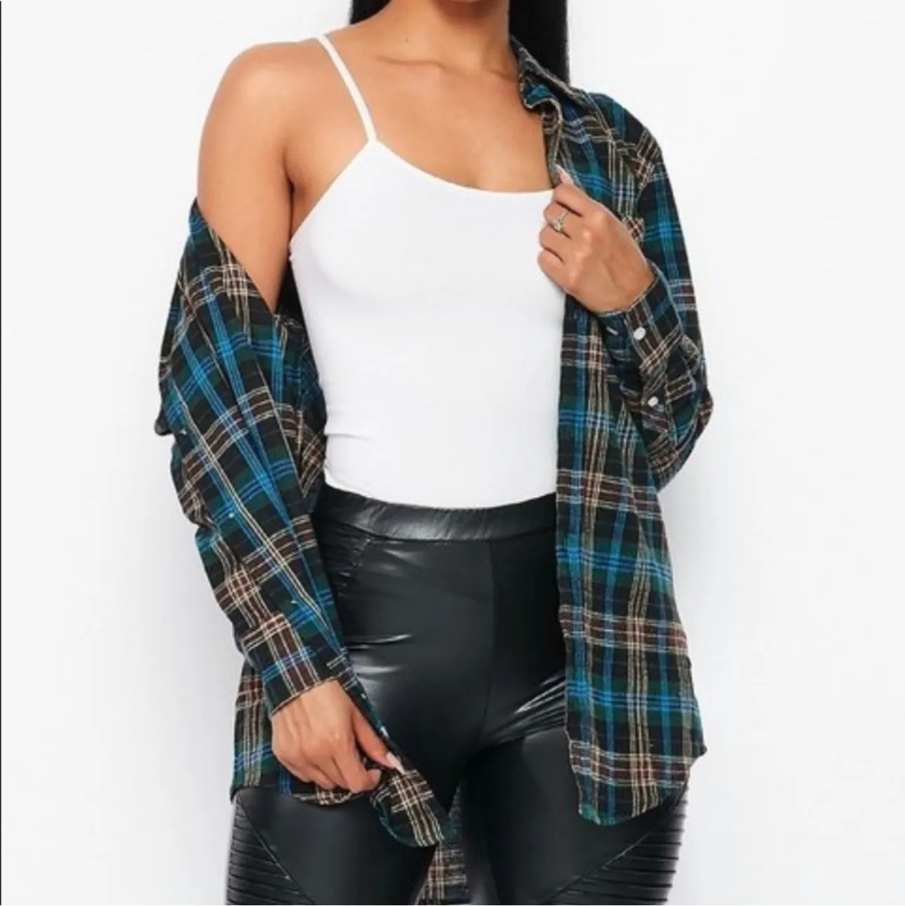 Flannel Babe Unisex Multi Blue/Green Plaid Long Sleeve Oversized Button Down Shirt