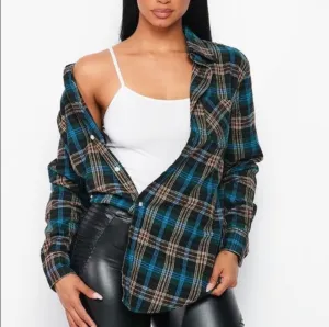 Flannel Babe Unisex Multi Blue/Green Plaid Long Sleeve Oversized Button Down Shirt