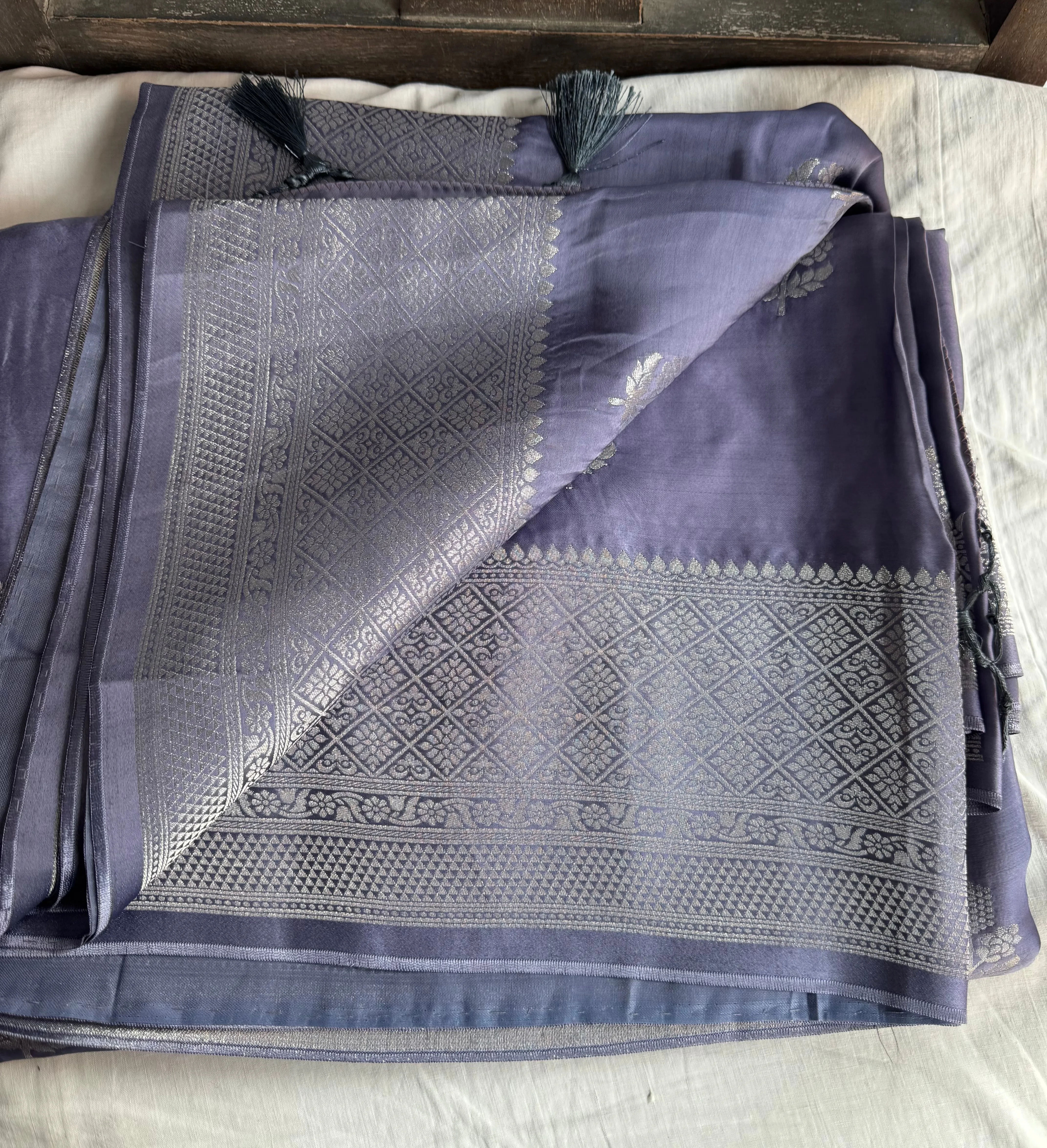 Lavender and Silver Mashru Soft Silk Saree