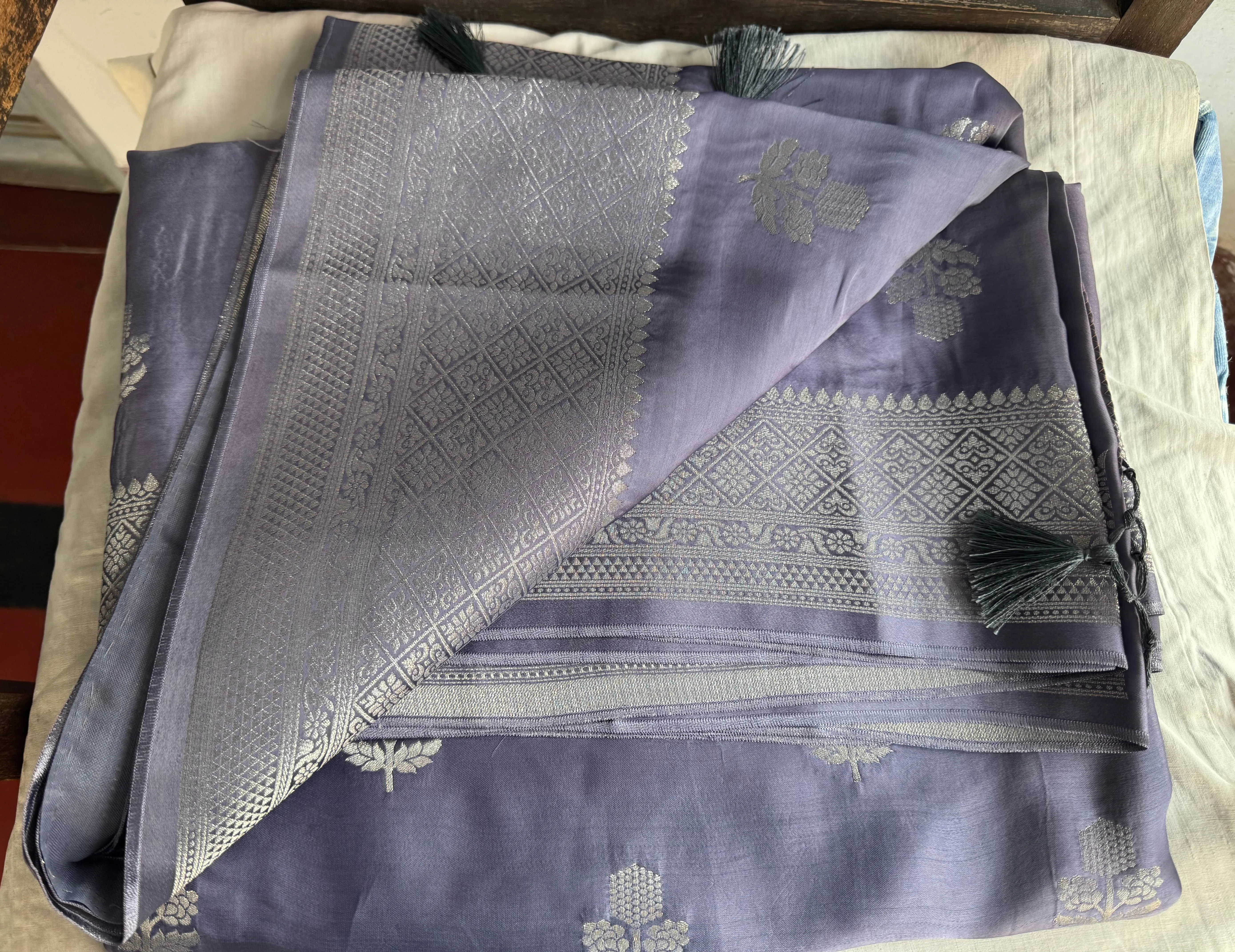 Lavender and Silver Mashru Soft Silk Saree